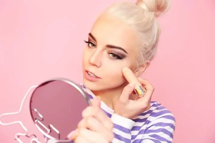 The Best Makeup Mirrors